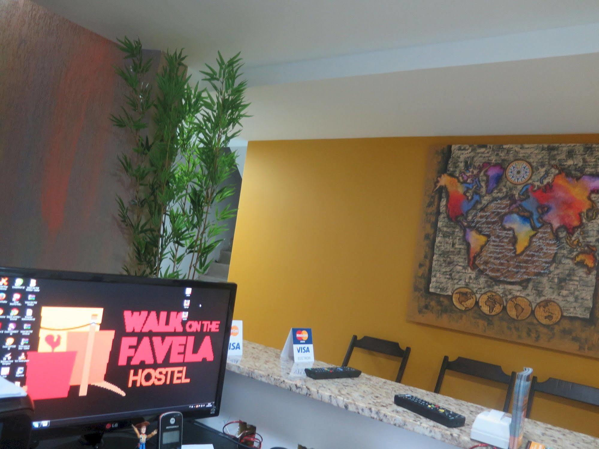 Walk On The Favela Hostelリオデジャネイロ エクステリア 写真